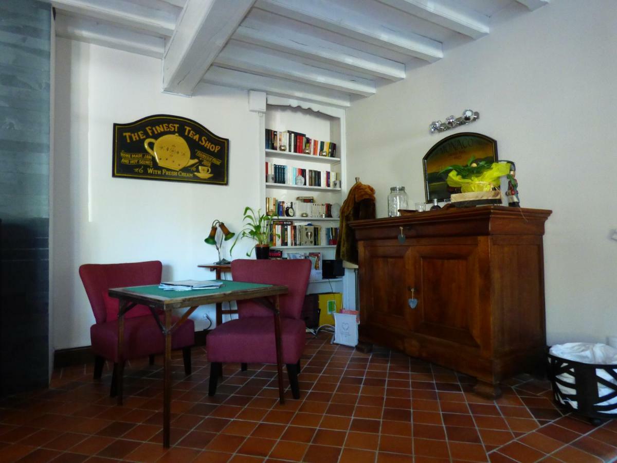 Chambres D'Hotes Les Muscaris Feins-en-Gatinais المظهر الخارجي الصورة